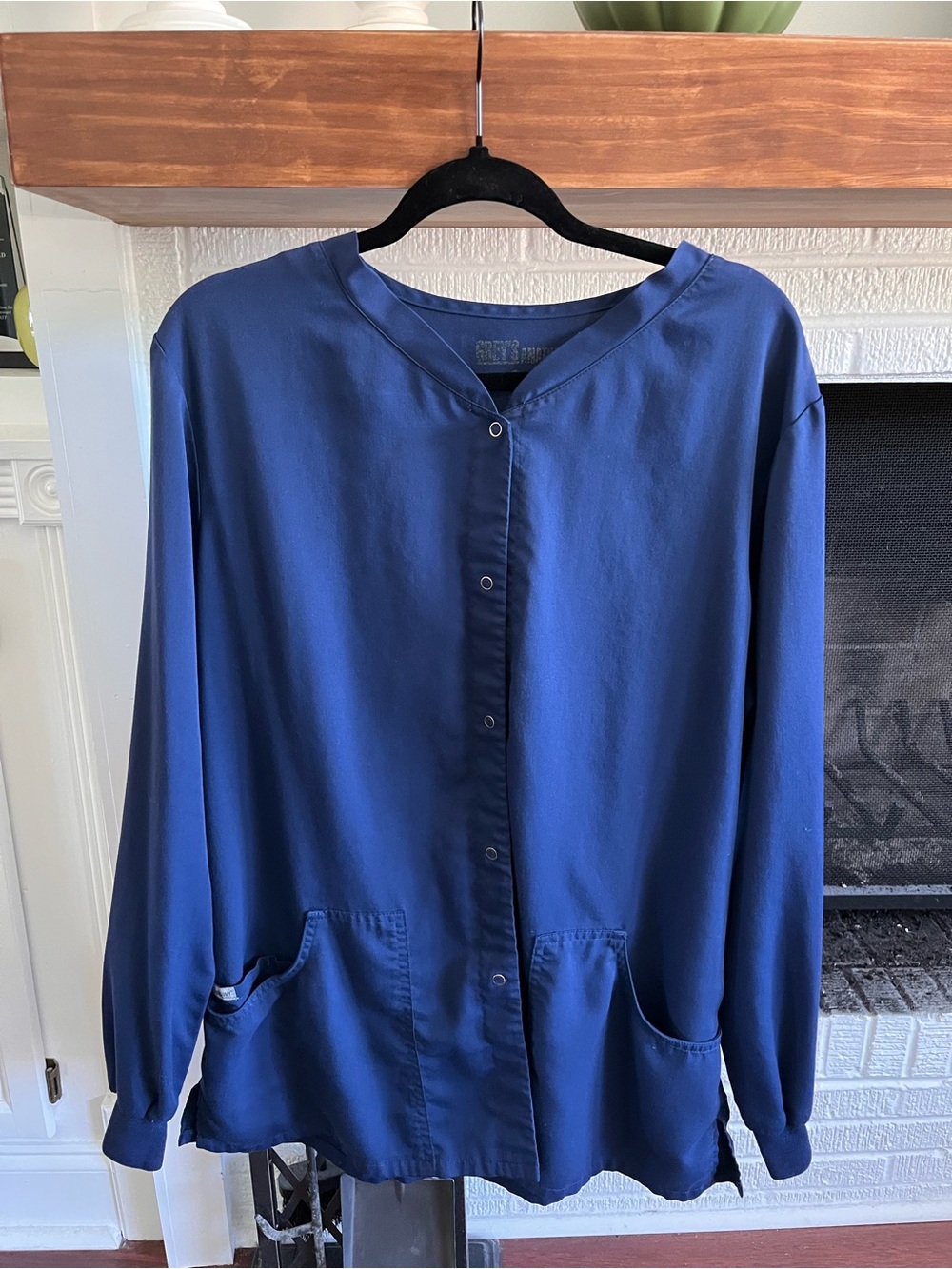 Grey’s Anatomy Navy scrub jacket